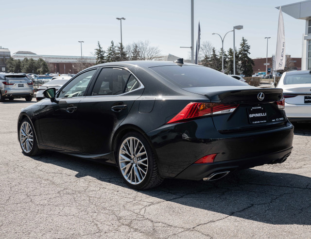 2018 Lexus IS 300 **LUXURY AWD** *GPS*CAMERA DE RECUL*BANCS CHAU in Cars & Trucks in City of Montréal - Image 4
