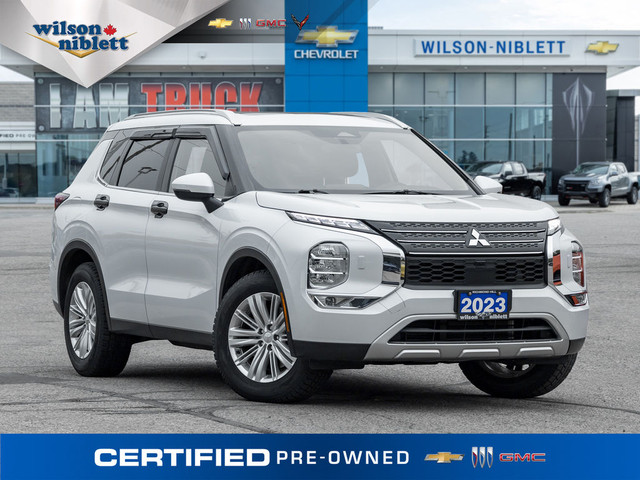 2023 Mitsubishi Outlander SE S-AWC in Cars & Trucks in Markham / York Region