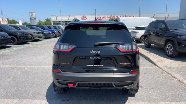 2021 Jeep Cherokee Trailhawk 4x4 in Cars & Trucks in Ottawa - Image 4