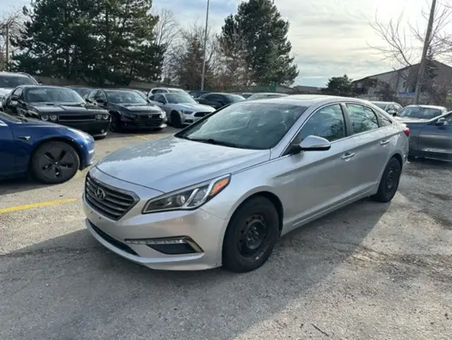 2017 Hyundai Sonata 4dr Sdn 2.4L Auto in Cars & Trucks in City of Toronto - Image 17