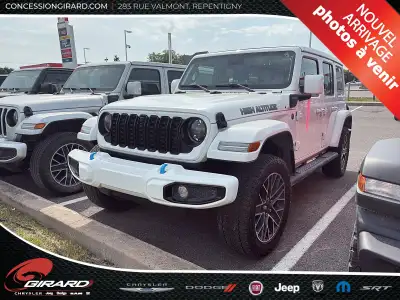 Libérez la puissance. Sentez le ciel. Découvrez la Jeep Wrangler 4xe High Altitude 2024. Avec la Wra...