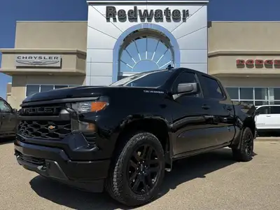*About This Used Chevrolet Silverado for sale in Alberta* Only 24,160 Miles! This Chevrolet Silverad...