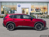 This Nissan Rogue delivers a Regular Unleaded I-4 2.5 L/152 engine powering this Variable transmissi... (image 5)