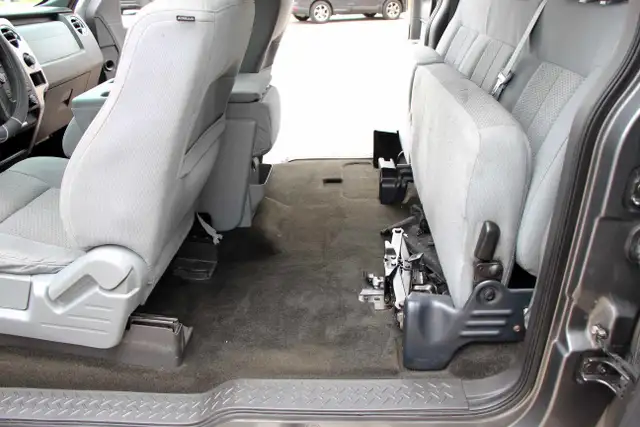 2013 Ford F-150 XLT 6-Cylinder+35 Service Records+Certified in Cars & Trucks in Mississauga / Peel Region - Image 15