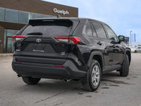 *Heated Seats, Apple CarPlay, Android Auto, Blind Spot Monitoring, Lane Keep Assist! * With rugged c... (image 5)