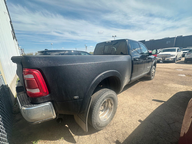 2019 Ram 3500 LONGHORN DUALLY | H.O. CUMMINS | AISIN TRANSMISSIO in Cars & Trucks in Moose Jaw - Image 4