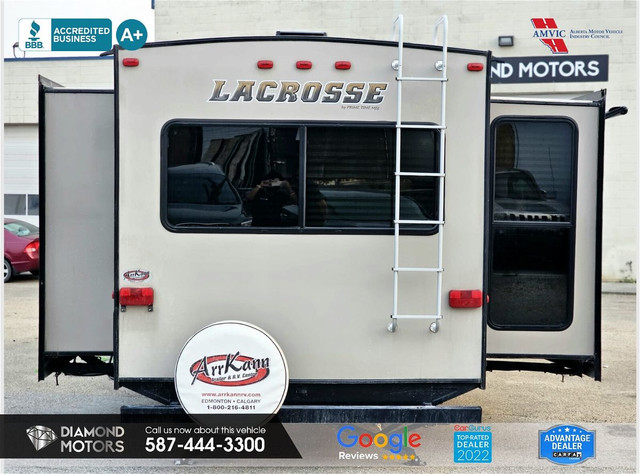 2015 Forest River Lacrosse Towable Luxury Lite Touring Edition in Cars & Trucks in Edmonton - Image 3