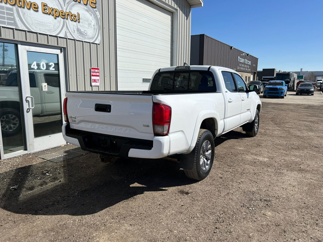 2019 Toyota Tacoma SR5 4WD DoubleCab Heated Seats! - Rear View C in Cars & Trucks in Saskatoon - Image 4