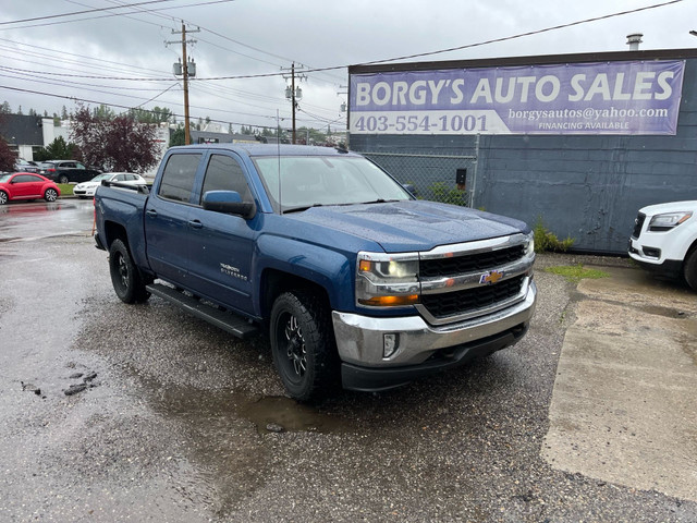 2017 Chevrolet Silverado 1500 4WD Crew Cab 143.5" LT w/1LT in Cars & Trucks in Calgary - Image 2