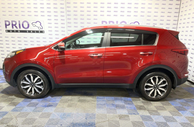 2018 Kia Sportage in Cars & Trucks in Ottawa - Image 2