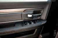 This 2023 Ram 1500 Classic is for sale today. This Crew Cab 4X4 pickup has 58,041 kms. It's grey in... (image 9)