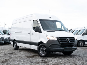 2022 Mercedes-Benz Sprinter Van 2500