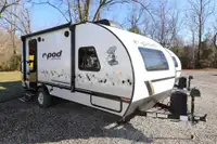 LIGHTWEIGHT FAMILY FREINDLY R-POD 196 LOADED WITH FEATURES