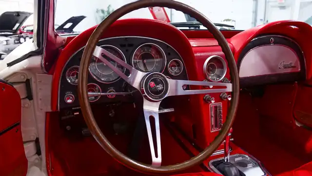1964 Chevrolet Stringray Convertible in Classic Cars in London - Image 31