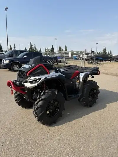 From $141 bi-weekly o.a.c. Price does not include freight & PDI. 2025 Can-Am® Outlander X mr 1000R H...