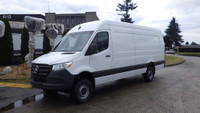 2024 Mercedes-Benz Sprinter 2500 High Roof 170-inch Wheelbase AWD All Wheel Drive 2.0L L4 DIESEL Dig... (image 4)