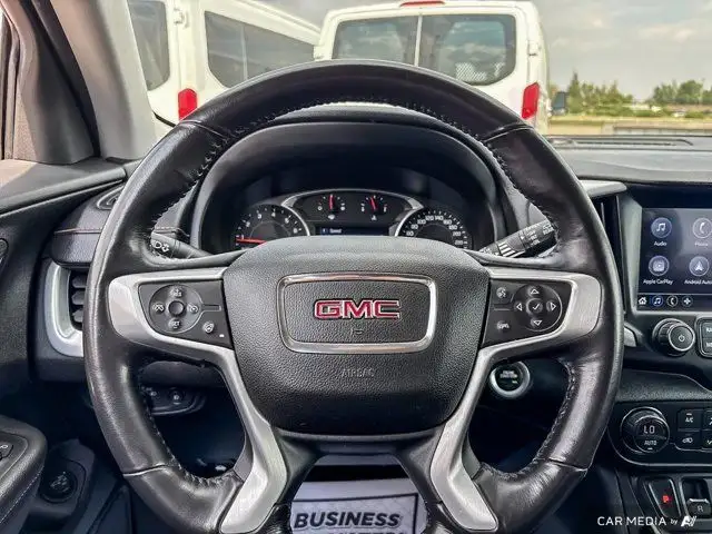 2018 GMC Terrain SLT | Apple Carplay | Heated Seats dans Autos et camions dans Saskatoon - Image 20