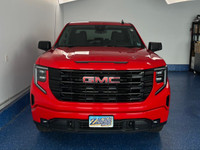 New Price! 2024 GMC Sierra 1500 Elevation Elevation Crew Cab | Diesel | One Owner | No Accid Certifi... (image 1)