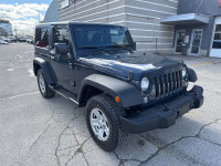 Cruise Control, Removable Top, Steering Wheel Audio Controls! On Sale! Save $2200 on this one, we've... (image 6)