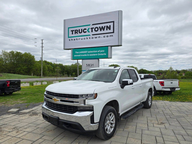 2022 Chevrolet Silverado 1500 LTD in Cars & Trucks in Ottawa