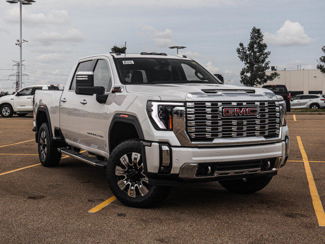 2025 GMC Sierra 3500HD Denali in Cars & Trucks in Strathcona County - Image 2