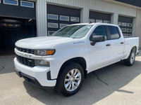 2021 Chevrolet Silverado 1500 Crew Cab 4WD Custom with the 5.3L and only 113,000kms. Clean history w... (image 1)
