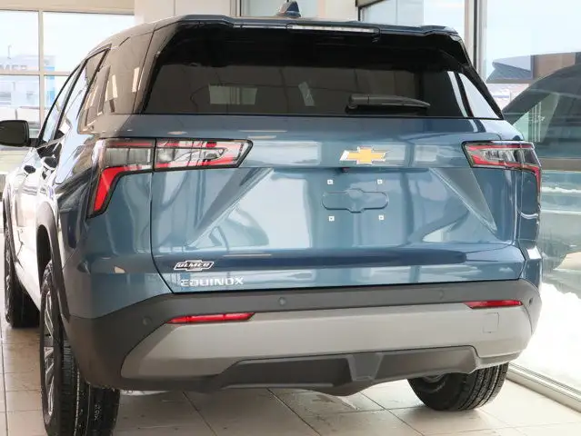 2025 Chevrolet Equinox FWD LT in Cars & Trucks in Lloydminster - Image 9