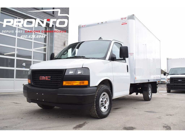  2022 GMC Savana 14 Pieds ** Moteur 6.6L V8 ** in Cars & Trucks in Laval / North Shore - Image 2