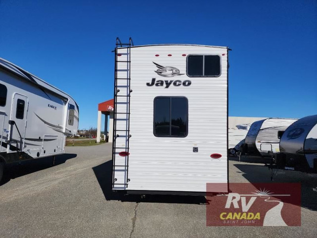 2023 Jayco Jay Flight Bungalow 40LOFT dans Caravanes classiques  à Saint-Jean - Image 4