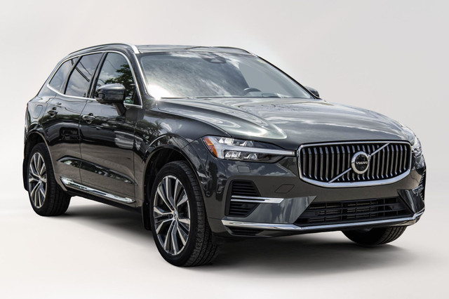 2022 Volvo XC60 in Cars & Trucks in City of Montréal - Image 4