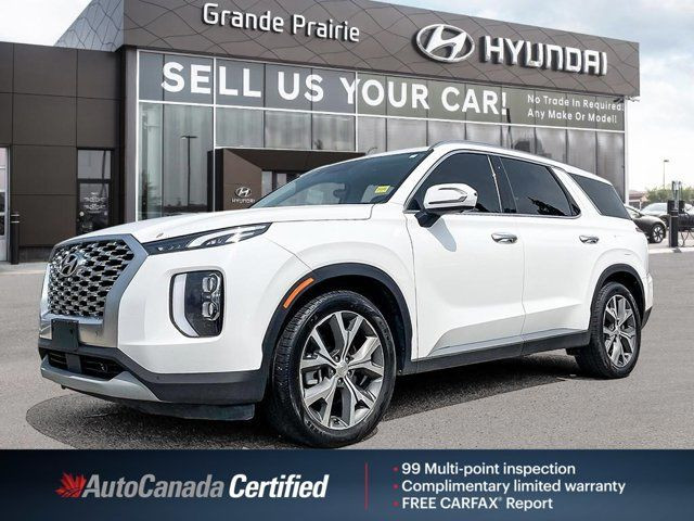 2022 Hyundai Palisade Luxury | AWD | Beige and Navy Leather in Cars & Trucks in Grande Prairie