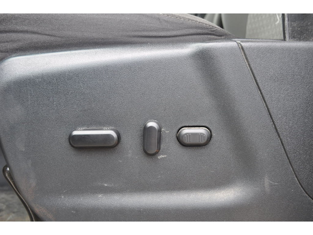 2020 Ford Transit Cargo Van Divider, Shelving, Power seat. Certi in Cars & Trucks in Markham / York Region - Image 3