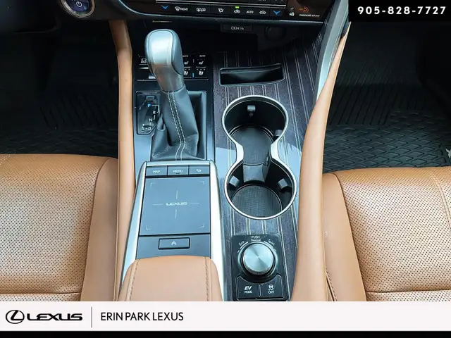 2022 Lexus RX450H L RX 450hL in Cars & Trucks in Oakville / Halton Region - Image 16