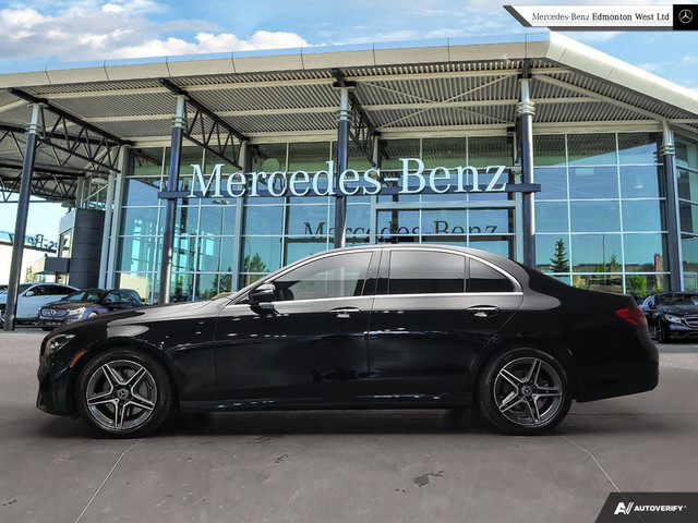 2023 Mercedes-Benz E 350 4MATIC Sedan - Low Kms - Highly Optione in Cars & Trucks in Edmonton - Image 4