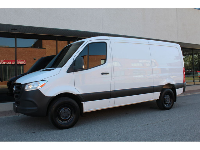 2019 Mercedes-Benz Sprinter Cargo Van 144\" - \"LOW ROOF\" - \"3 in Cars & Trucks in City of Toronto