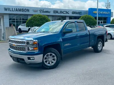 6-Speed Automatic Electronic with Overdrive, 4WD, Cloth.Recent Arrival!2015 Blue Chevrolet Silverado...