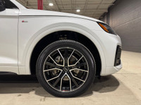 Glacier White Metallic Exterior On Black Leather Interior. Single Owner, No Accidents, Clean Carfax,... (image 7)