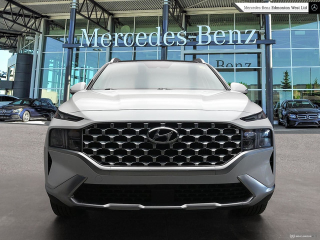 2023 Hyundai Santa Fe Hybrid Luxury AWD - Low Kms - Remaining Ma in Cars & Trucks in Edmonton - Image 2