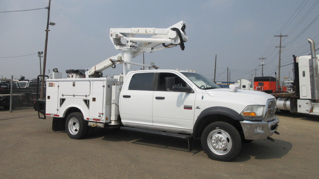 2011 Dodge RAM 5500 SLT CREW CAB WITH ALTEC BUCKET BOOM in Cars & Trucks in Edmonton - Image 4