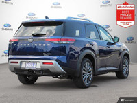New Price! Odometer is 10788 kilometers below market average! Deep Ocean Blue Pearl 2024 Nissan Path... (image 4)