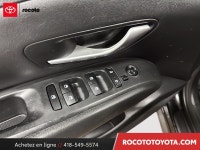 ... Engine: Moteur à 4 cylindres L/100Km City: 9.9 L/100Km Hwy: 8.0 (image 9)