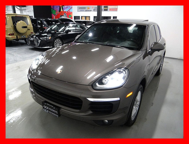 2016 Porsche Cayenne AWD *NAVI/BACKUP CAM/LEATHER/PANO ROOF/LOAD in Cars & Trucks in City of Toronto - Image 3