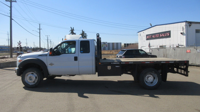 2013 Ford F-550 XLT EXTENDED CAB FLAT DECK in Cars & Trucks in Edmonton