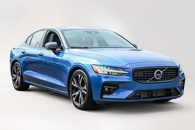 2021 Volvo S60 R-Design * AWD * Carplay * Sieges Orthopedic Puis in Cars & Trucks in City of Montréal - Image 3