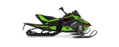 NOS 25 ZR 200 ES, trail legal! Reg $6999, now $6699 plus frt, pdi, tax and registration. Financing a...