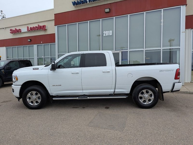 2023 Ram 3500 Big Horn 4x4 Crew Cab 6'4" Box, Sport Appearance P in Cars & Trucks in Saskatoon - Image 2