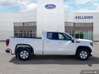 This 2022 GMC Sierra 1500 SLE Extended Cab boasts a powerful 5.3L EcoTec3 V8 engine, delivering 355... (image 5)
