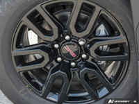 Conquer the Road with Confidence: Discover the 2025 GMC Sierra 1500 Elevation, Where Power Meets Pre... (image 5)