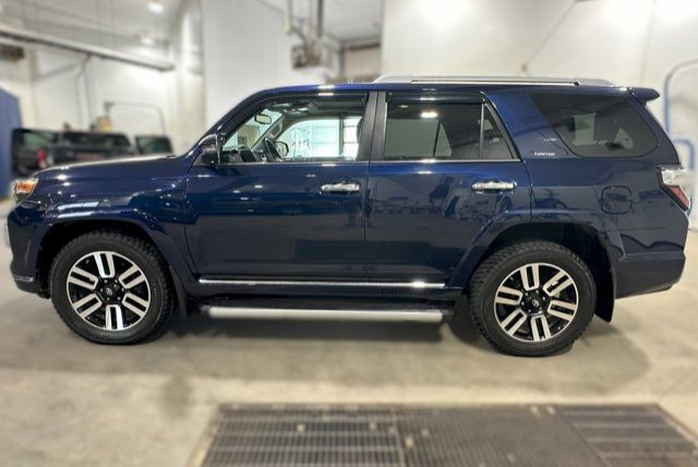 2017 Toyota 4Runner SR5 in Cars & Trucks in Lloydminster - Image 3