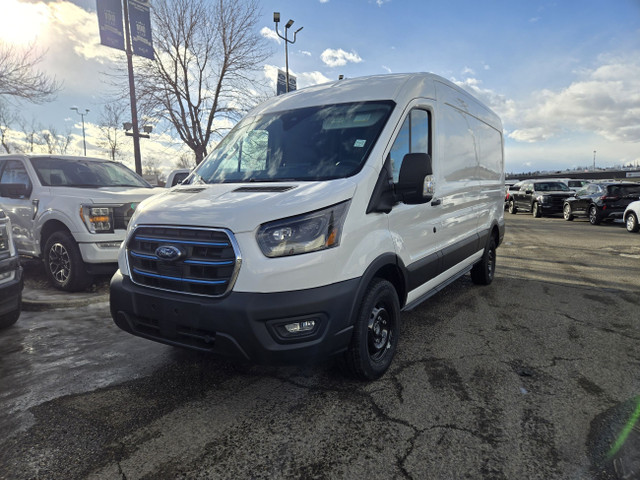 2024 Ford E-Transit Cargo Van CARGO | ENHANCED MOTOR | 360-DEGRE in Cars & Trucks in Calgary - Image 3